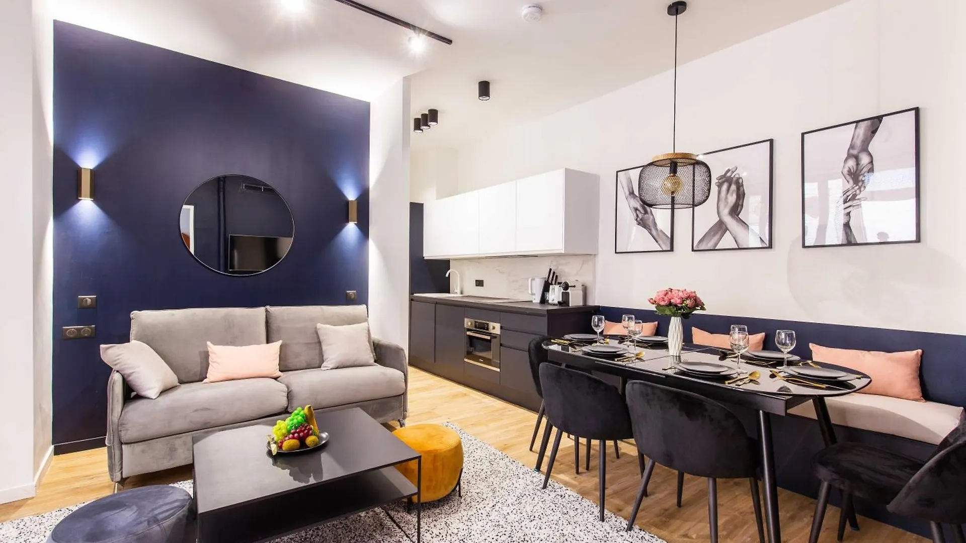 Spacious Apartment- 2br-6p - Porte Saint-denis * Paryż